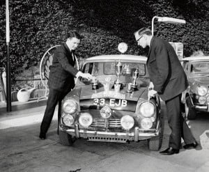 paddy_hopkirk_si_henry_liddon_monte_carlo_1964