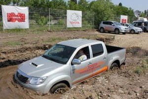 Toyota-4x4-extreme-offroad