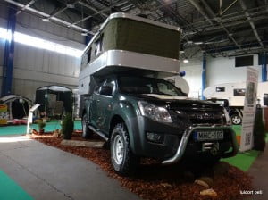 Isuzu D-Max 2012 camping