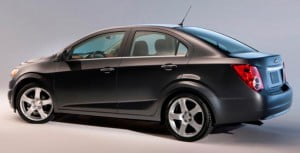 Chevrolet-Aveo-Sedan-2011