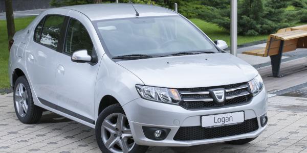 Dacia Logan 10 ani